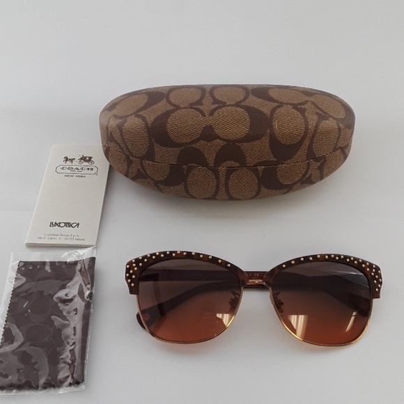Coach Accessories - New COACH HC7024 L054 5121/95 Sunglasses